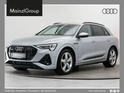 Gebraucht Audi e-tron S-Line 300 kW (408 PS) 2021 Florettsilber metallic SUV