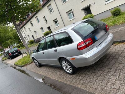 gebraucht Volvo V40 1,9