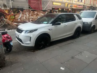 Gebraucht Land Rover Discovery Sport HSE Luxury 179 PS (131 kW) 2020 Weiß SUV