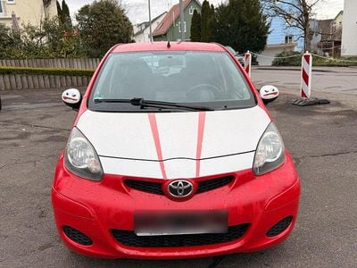 Usata Toyota Aygo 68 CV (50 kW) 2009 Rosso Utilitaria