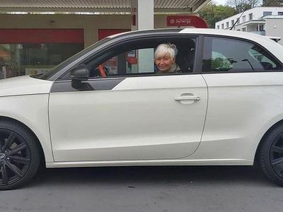 Gebraucht Audi A1 Ambition 122 PS (89 kW) 2011 Weiß Kleinwagen