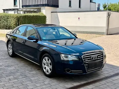 Gebraucht Audi A8 Exclusive 372 PS (273 kW) 2011 Blau Limousine