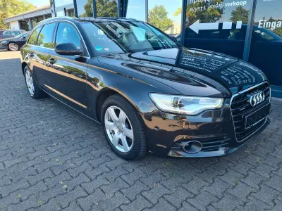 Gebraucht Audi A6 Ambiente 204 PS (150 kW) 2014 Schwarz Kombi