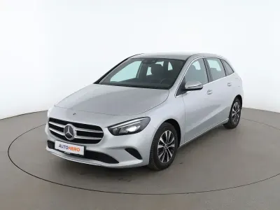 Gebraucht Mercedes B200 Progressive 163 PS (119 kW) 2021 Grau Kleinwagen