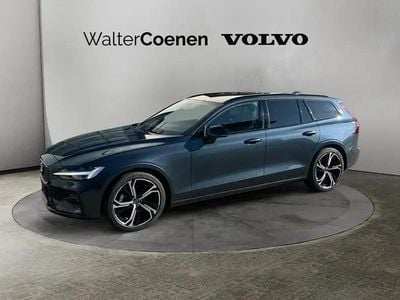 Usata Volvo V60 Plus 197 CV (144 kW) 2025 Blu Station wagon