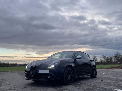 Schwarz Gebraucht 2017 Alfa Romeo Giulietta Veloce Limousine | 11.500 € (Superpreis)