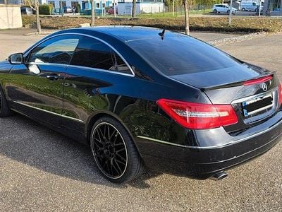 Schwarz Gebraucht 2009 Mercedes E250 Coupé | 6.850 € (Guter Preis)