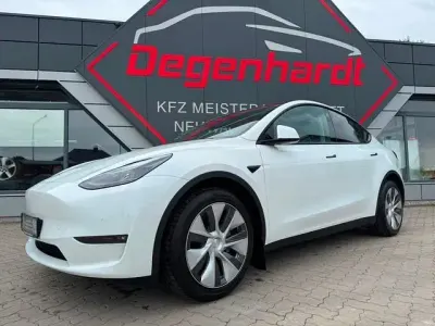 Gebraucht Tesla Model Y Long Range RWD 378 kW (514 PS) 2022 Weiß SUV