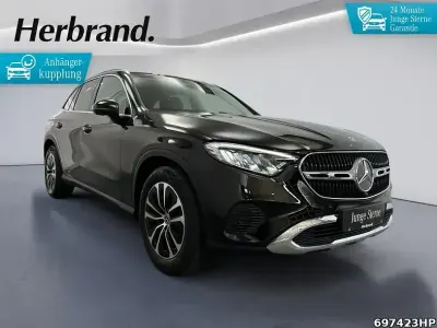 Gebraucht Mercedes GLC220 Avantgarde 197 PS (144 kW) 2024 Metalliclack obsidianschwarz m SUV