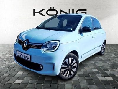 Second-hand Renault Twingo Techno 60 kW (82 CP) 2023 Albastru Hatchback