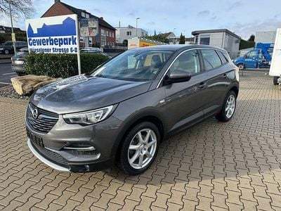 Gebraucht Opel Grandland X Innovation 131 PS (96 kW) 2019 Mondstein grau/e:vulkan grau SUV