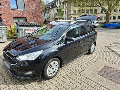 Usata Ford Grand C-Max Titanium 125 CV (91 kW) 2015 Nero Monovolume