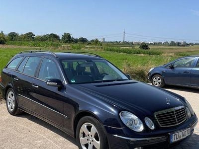 Mercedes E320