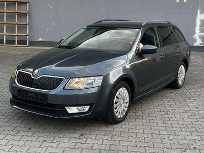 Gebraucht Skoda Octavia Ambition 150 PS (110 kW) 2016 Grau Kleinwagen
