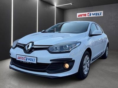 Gebraucht Renault Mégane Authentique 110 PS (80 kW) 2015 Weiß Limousine