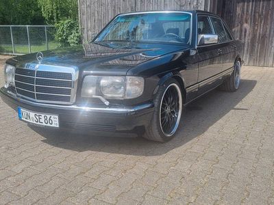 Schwarz Gebraucht 1986 Mercedes 420 SE Limousine | 12.999 €