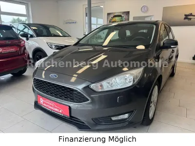 Gebraucht Ford Focus Business Edition 125 PS (91 kW) 2018 Grau Kombi