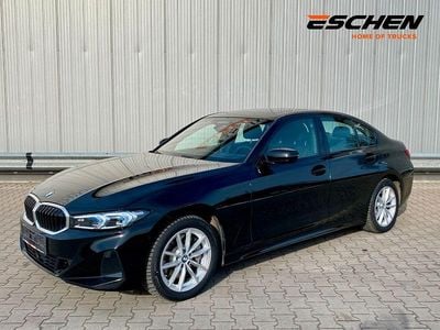 Gebraucht BMW 330 Sport Line 286 PS (210 kW) 2023 Schwarz Limousine