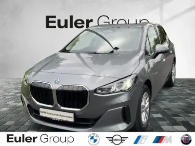 Gebraucht BMW 220 Active Tourer 156 PS (114 kW) 2023 Grau Van / Kleinbus