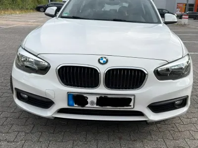 Gebraucht BMW 116 Advantage 109 PS (80 kW) 2016 Weiß Kleinwagen