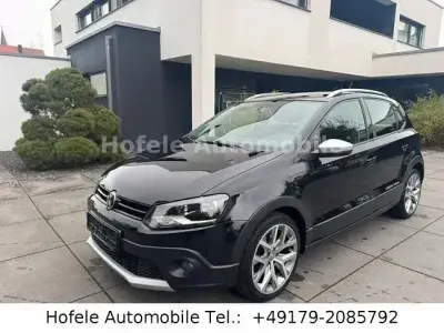Gebraucht VW Polo Cross 110 PS (80 kW) 2015 Schwarz Kleinwagen