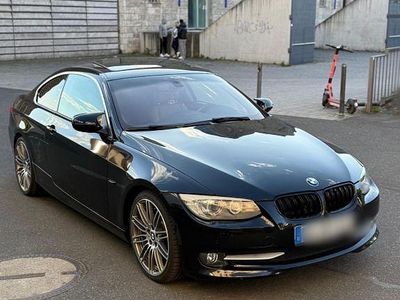 Gebraucht BMW 325 M Performance 218 PS (160 kW) 2010 Schwarz Coupé
