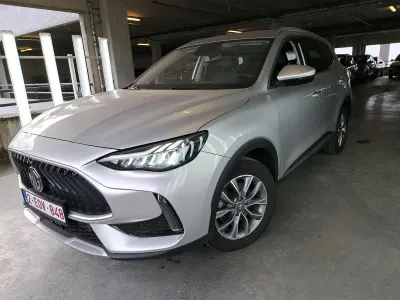 Gebraucht MG HS Comfort 162 PS (119 kW) 2023 Medal silver SUV