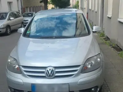 Gebraucht VW Golf V 102 PS (75 kW) 2007 Silber Kleinwagen