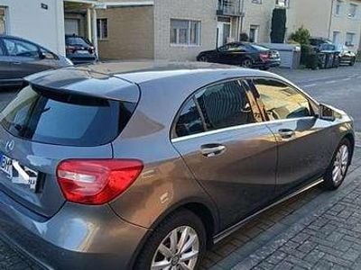 Usata Mercedes A200 Style 156 CV (114 kW) 2012 Grigio Berlina