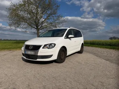 Brugt VW Touran Freestyle 105 HK (77 kW) 2009 Hvid MPV