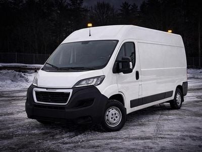 Gebraucht Peugeot Boxer 140 PS (102 kW) 2020 Weiß Van