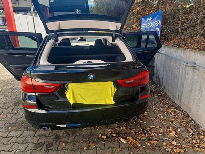 Gebraucht BMW 520 194 PS (142 kW) 2017 Schwarz Kombi