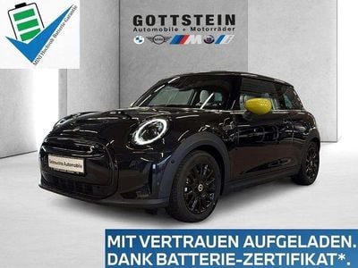 Gebraucht Mini Cooper SE Classic 135 kW (184 PS) 2023 Schwarz Kleinwagen