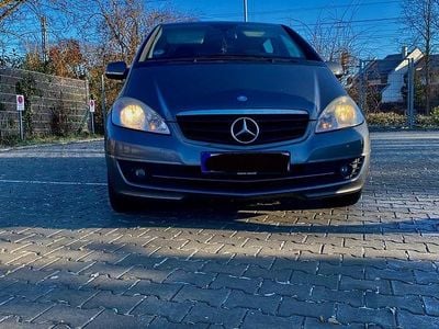 Gebraucht Mercedes A180 109 PS (80 kW) 2008 Silber Kleinwagen