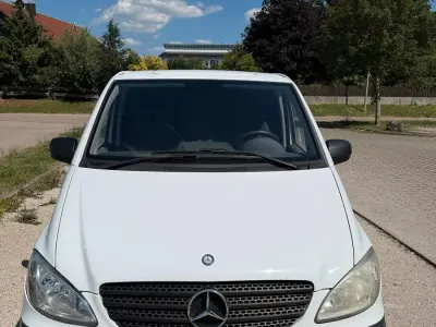Gebraucht Mercedes Vito 95 PS (69 kW) 2010 Weiß Van