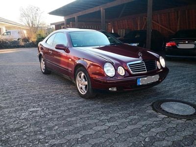 Usata Mercedes CLK320 218 CV (160 kW) 1999 Rosso Coupé