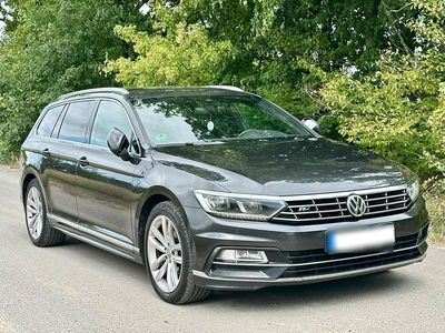 Gebraucht VW Passat R-line 190 PS (139 kW) 2019 Kombi