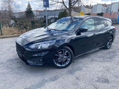 Gebraucht Ford Focus ST-Line 150 PS (110 kW) 2020 Schwarz Limousine