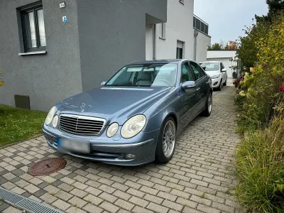 Gebraucht Mercedes E280 190 PS (139 kW) 2005 Blau Limousine