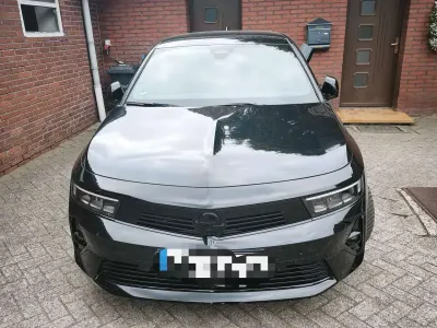 Gebraucht Opel Astra 181 PS (133 kW) 2023 Schwarz Kleinwagen
