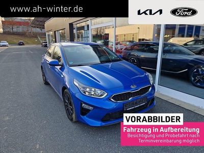 Gebraucht Kia Ceed Vision 140 PS (102 kW) 2020 Blau Kleinwagen