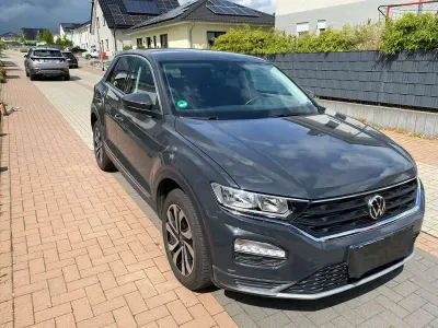 Gebraucht VW T-Roc 110 PS (80 kW) 2021 Grau SUV