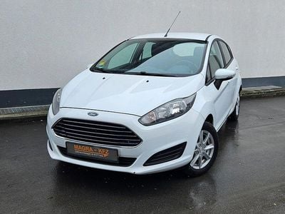 Weiß Gebraucht 2014 Ford Fiesta Trend Kleinwagen | 3.300 € (Fairer Preis)