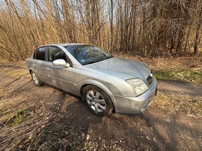 Grau Gebraucht 2003 Opel Vectra Comfort Limousine | 1.900 € (Fairer Preis)