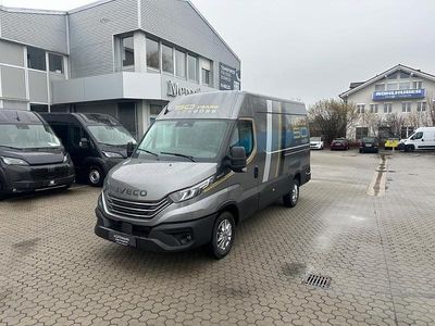 Gebraucht Iveco Daily 175 PS (128 kW) 2025 Grau dunkelgrau metalic Van / Kleinbus