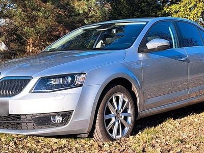 Silber Gebraucht 2013 Skoda Octavia Style Limousine | 8.850 € (Fairer Preis)