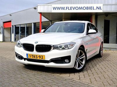 Gebraucht BMW 320 Gran Turismo Sport Line 184 PS (135 kW) 2014 Weiß Limousine