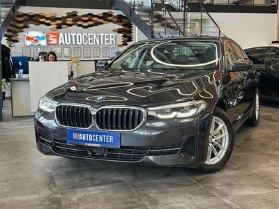 Grau Gebraucht 2022 BMW 530 Limousine | 29.499 € (Superpreis)