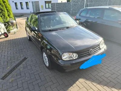 Gebraucht VW Golf 115 PS (84 kW) 2001 Schwarz Cabrio