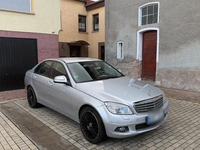 Mercedes C200